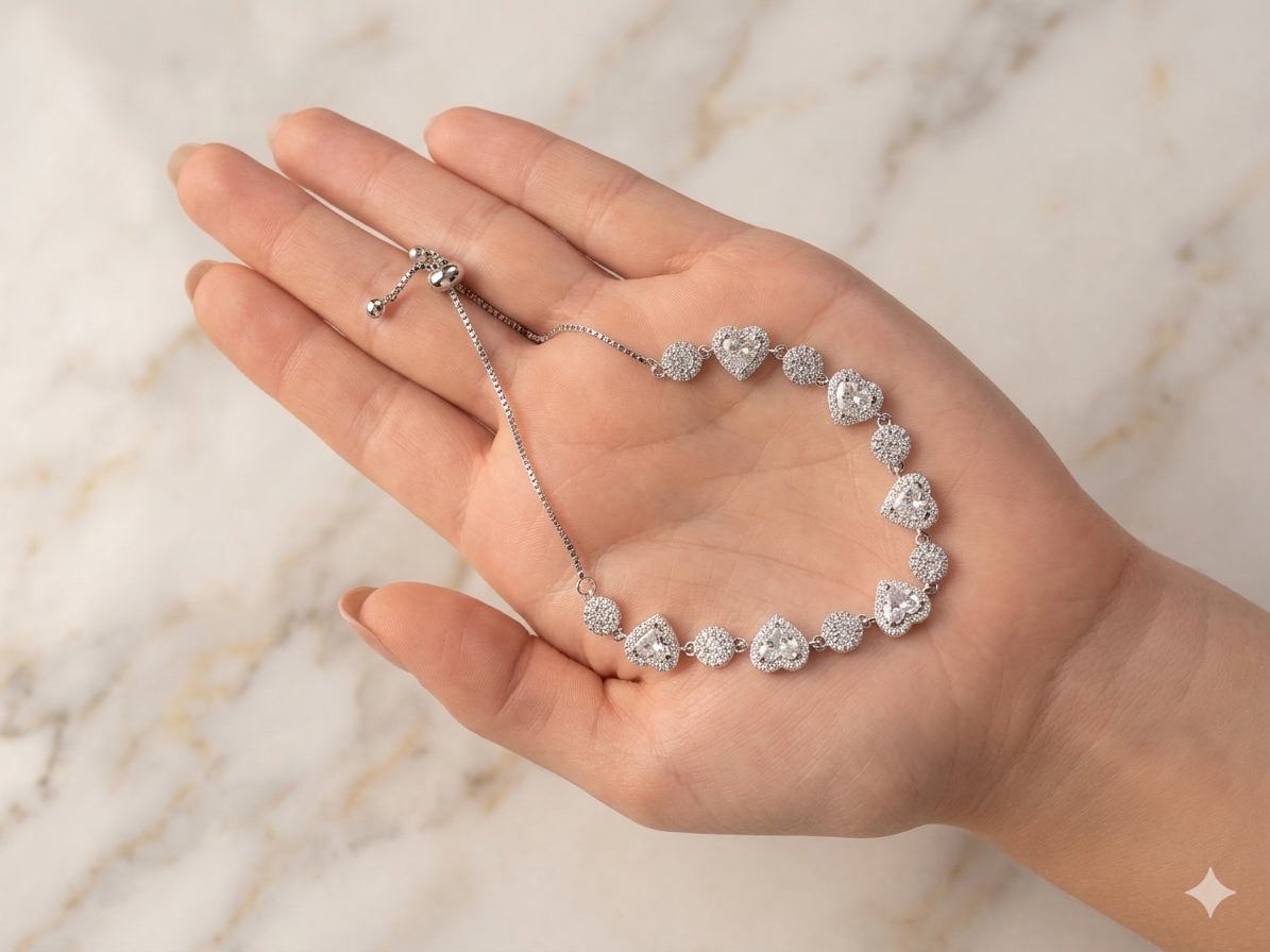 Pulsera ajustable de corazones
